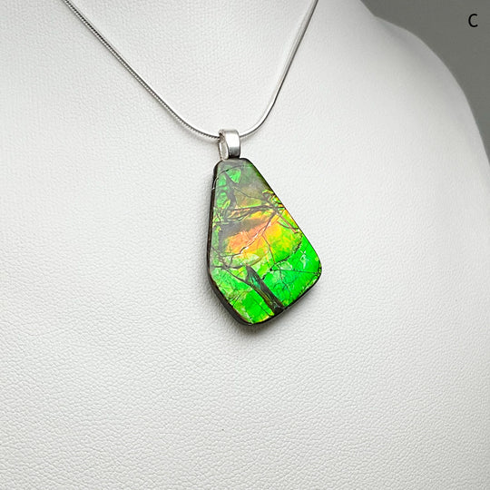 Alberta Ammolite Pendant - Rocks and Gems Canada