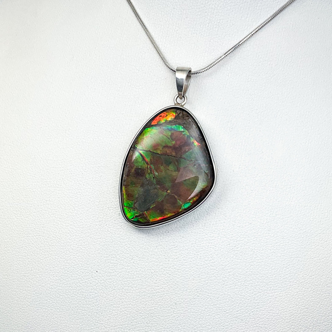 Alberta Ammolite Pendant