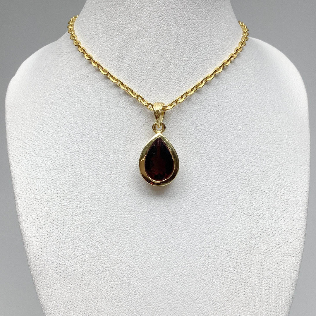 Garnet Gold Finish Pendant - Rocks and Gems Canada