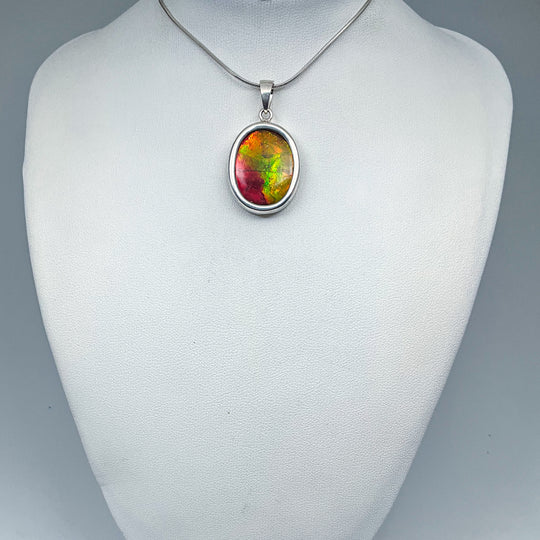 Alberta Ammolite Pendant