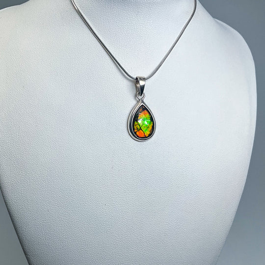 Alberta Ammolite Pendant