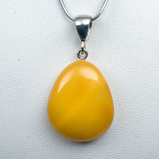 Butterscotch Amber Pendant