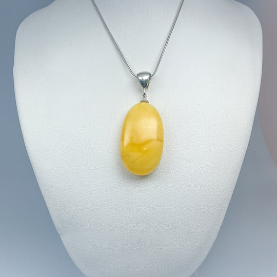 Butterscotch Amber Pendant