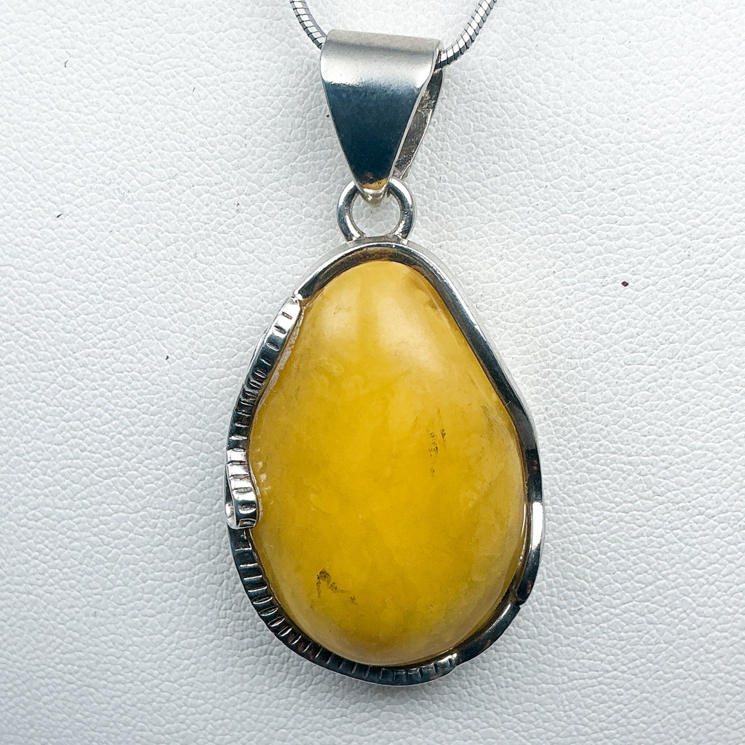 Butterscotch Amber Pendant