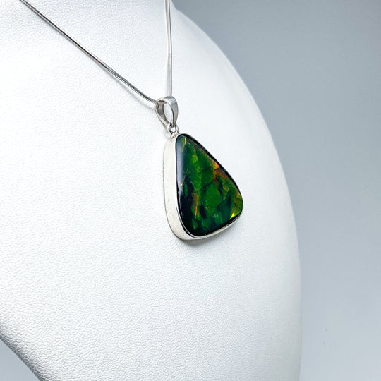 Alberta Ammolite Pendant