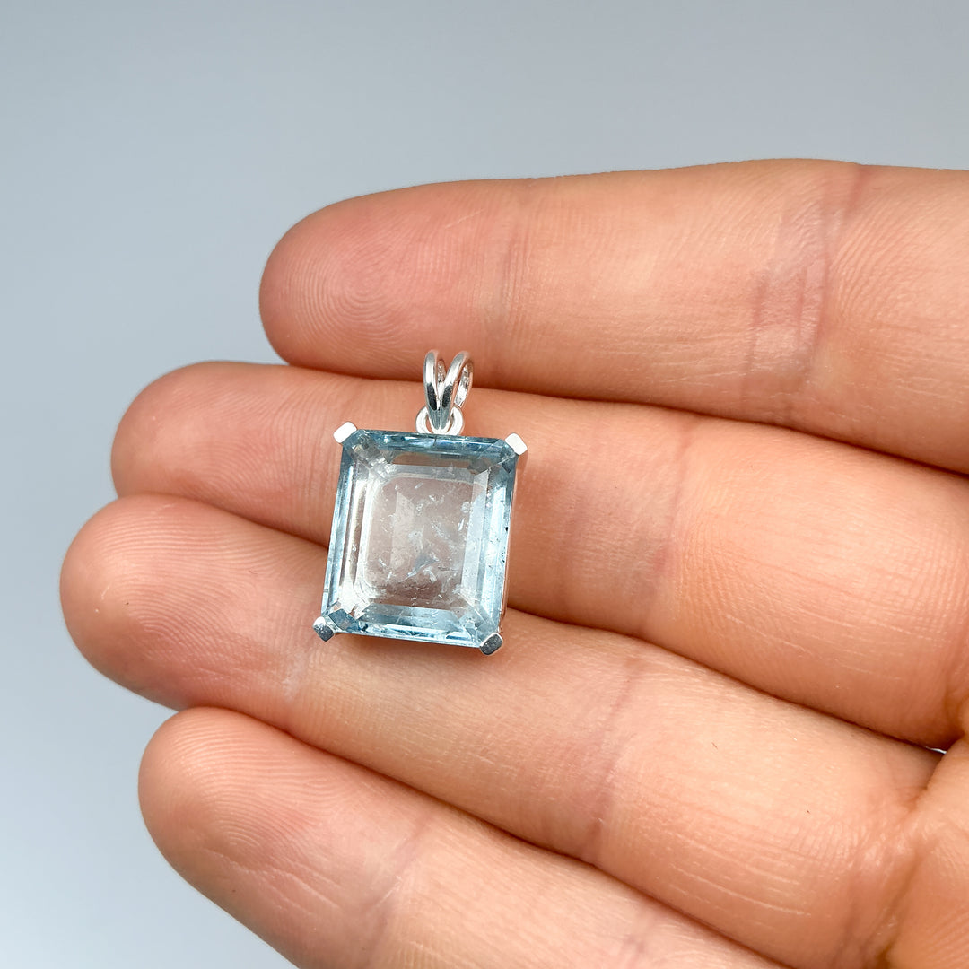 Aquamarine Pendant