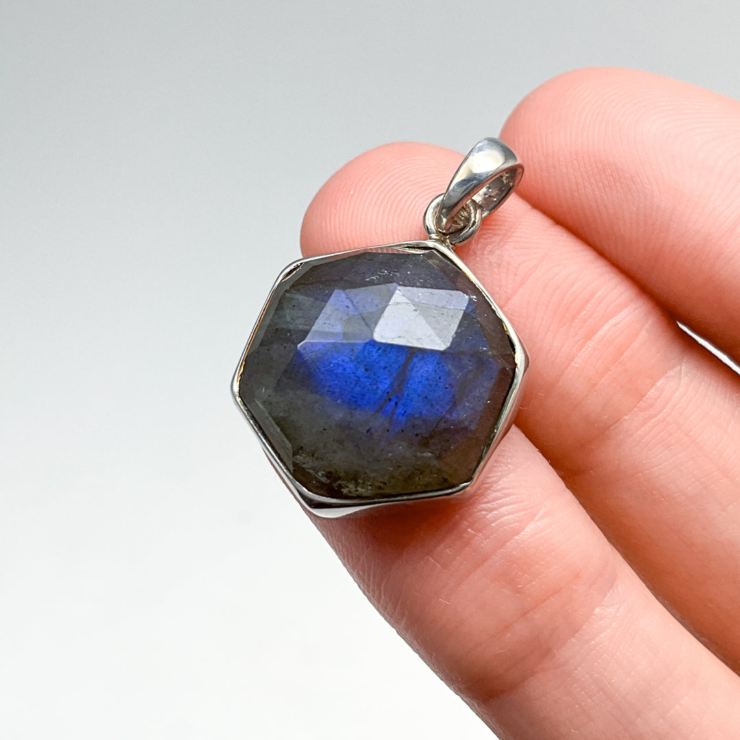 Labradorite Pendant