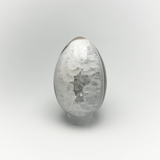 Agate Geode Egg - Rocks and Gems Canada