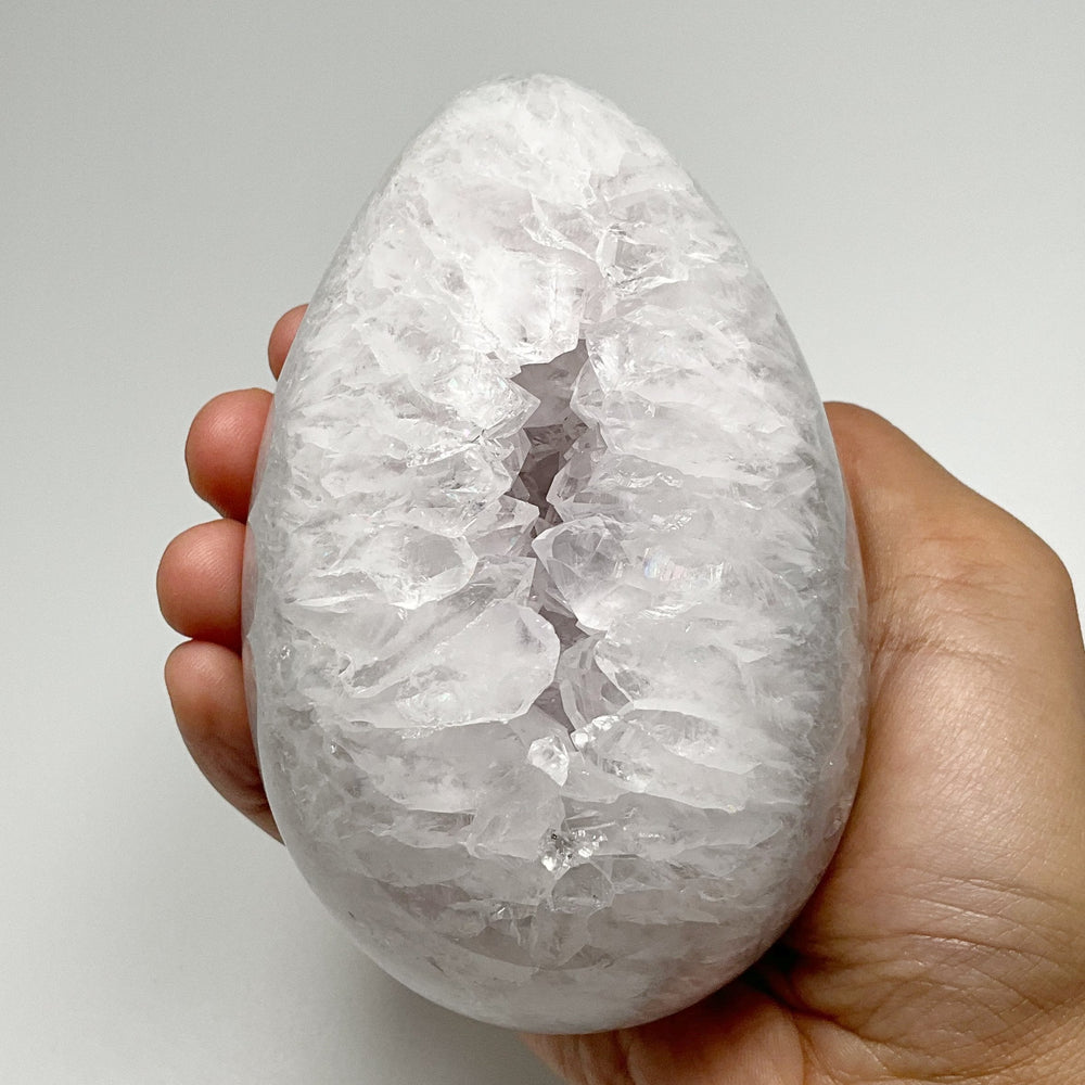 Agate Geode Egg - Rocks and Gems Canada