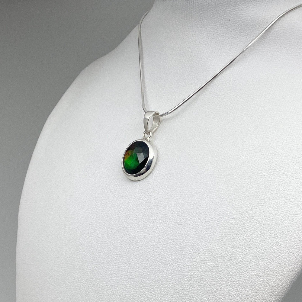 Alberta Ammolite Pendant-Rocks and Gems Canada
