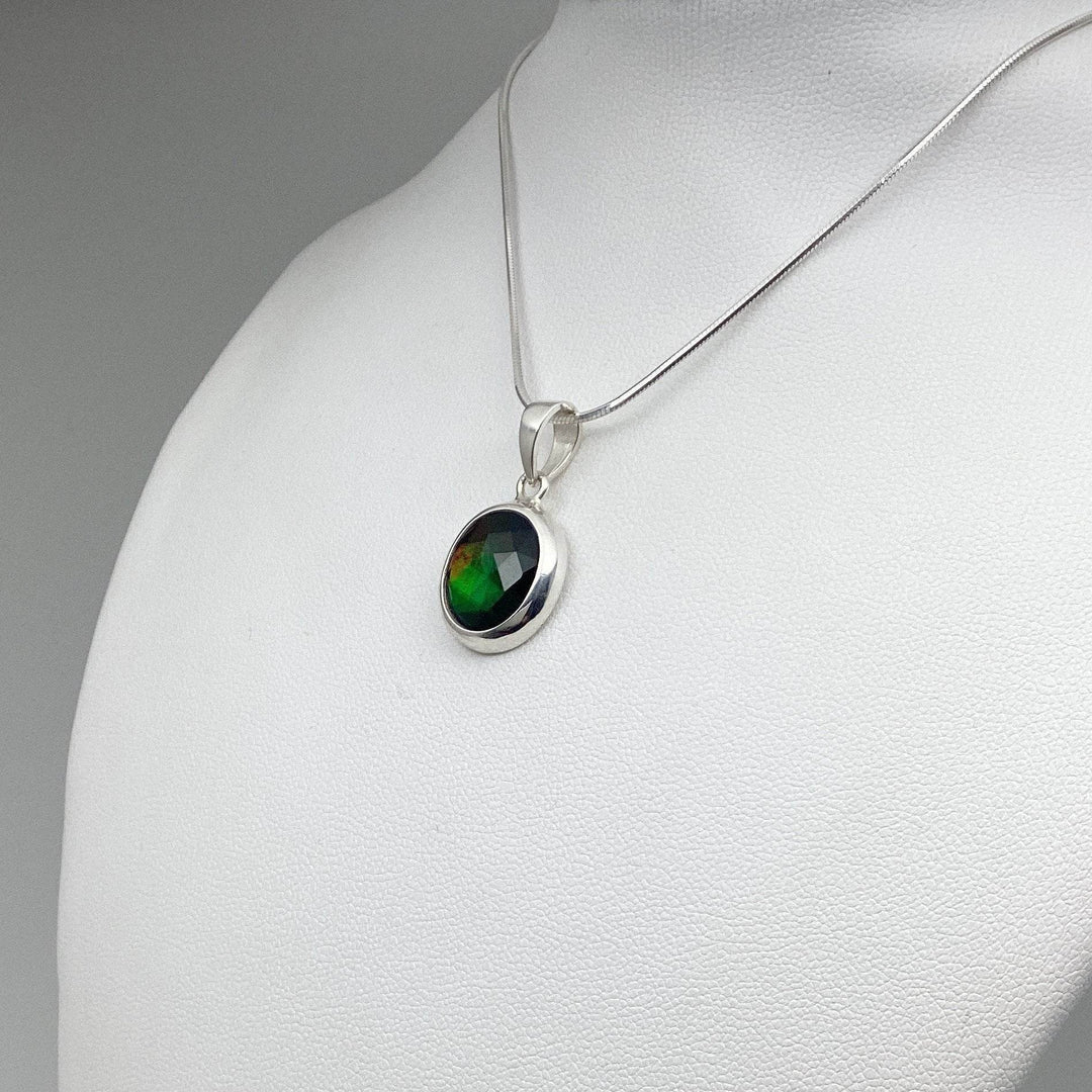 Alberta Ammolite Pendant-Rocks and Gems Canada