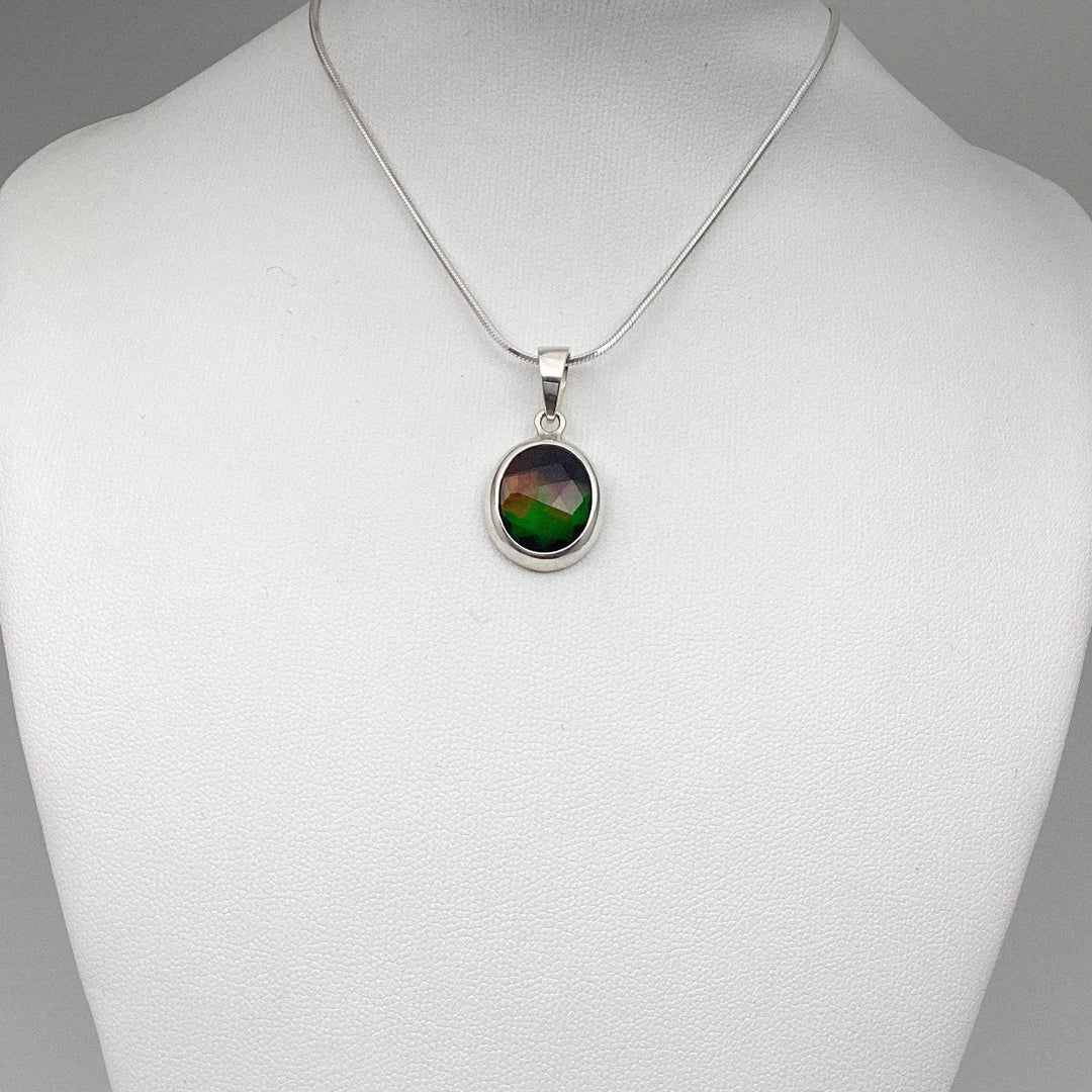 Alberta Ammolite Pendant-Rocks and Gems Canada