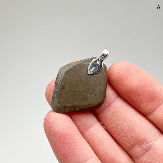 Alberta Ammolite Pendant-Rocks and Gems Canada