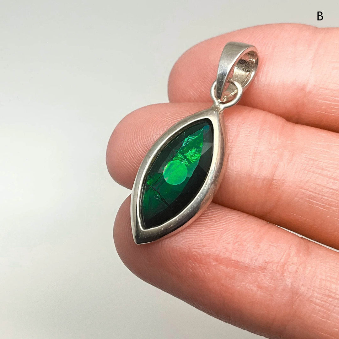 Alberta Ammolite Pendant-Rocks and Gems Canada