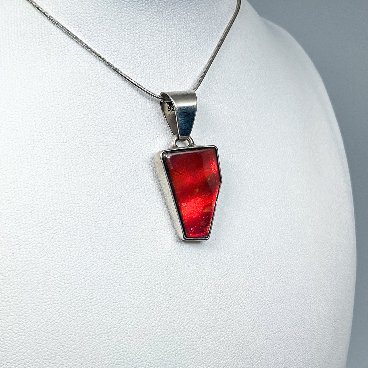Alberta Ammolite Pendant-Rocks and Gems Canada