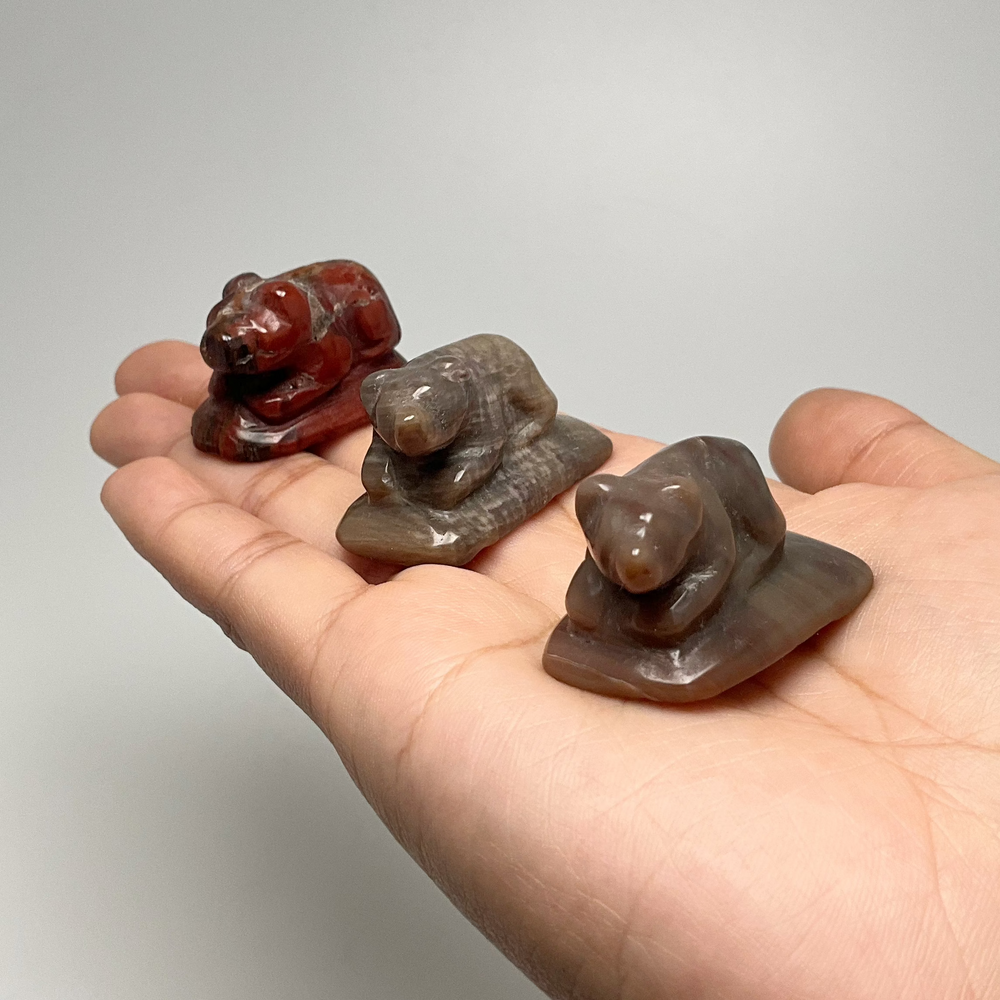 Alberta Jade Bear Carving-Rocks and Gems Canada