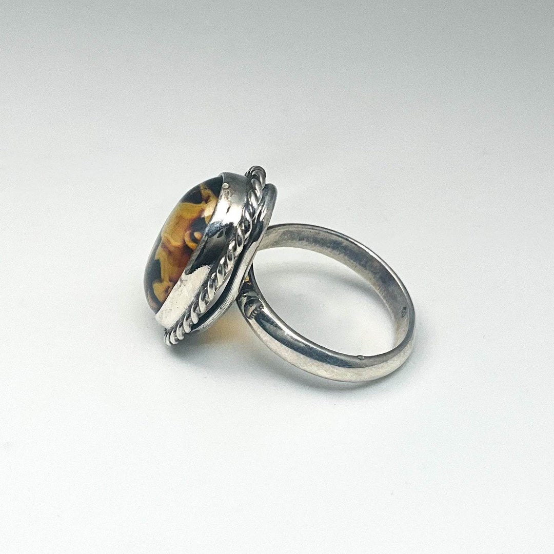 Amber Cameo Horse Ring-Rocks and Gems Canada