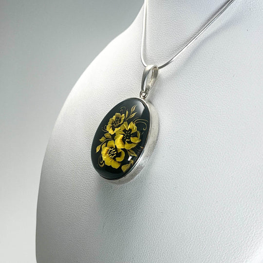 Amber Cameo Pendant-Rocks and Gems Canada