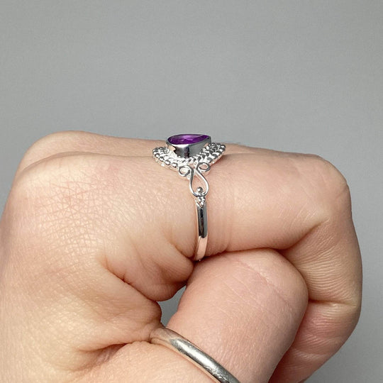 Amethyst Ring-Rocks and Gems Canada