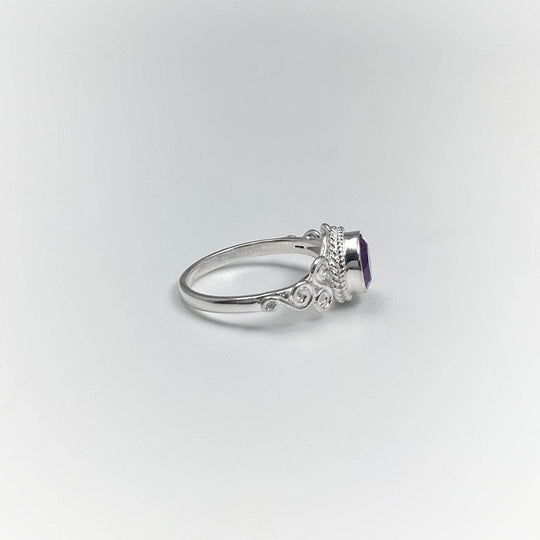 Amethyst Ring-Rocks and Gems Canada