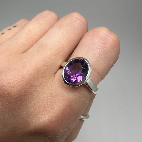 Amethyst Ring-Rocks and Gems Canada
