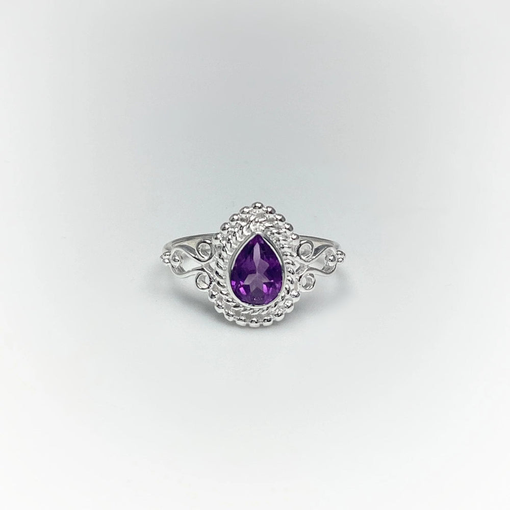 Amethyst Ring - Rocks and Gems Canada