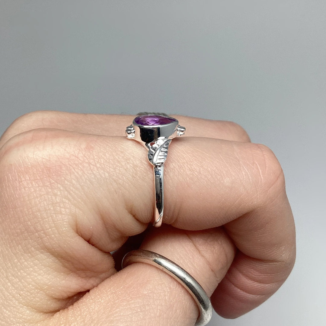 Amethyst Ring - Rocks and Gems Canada