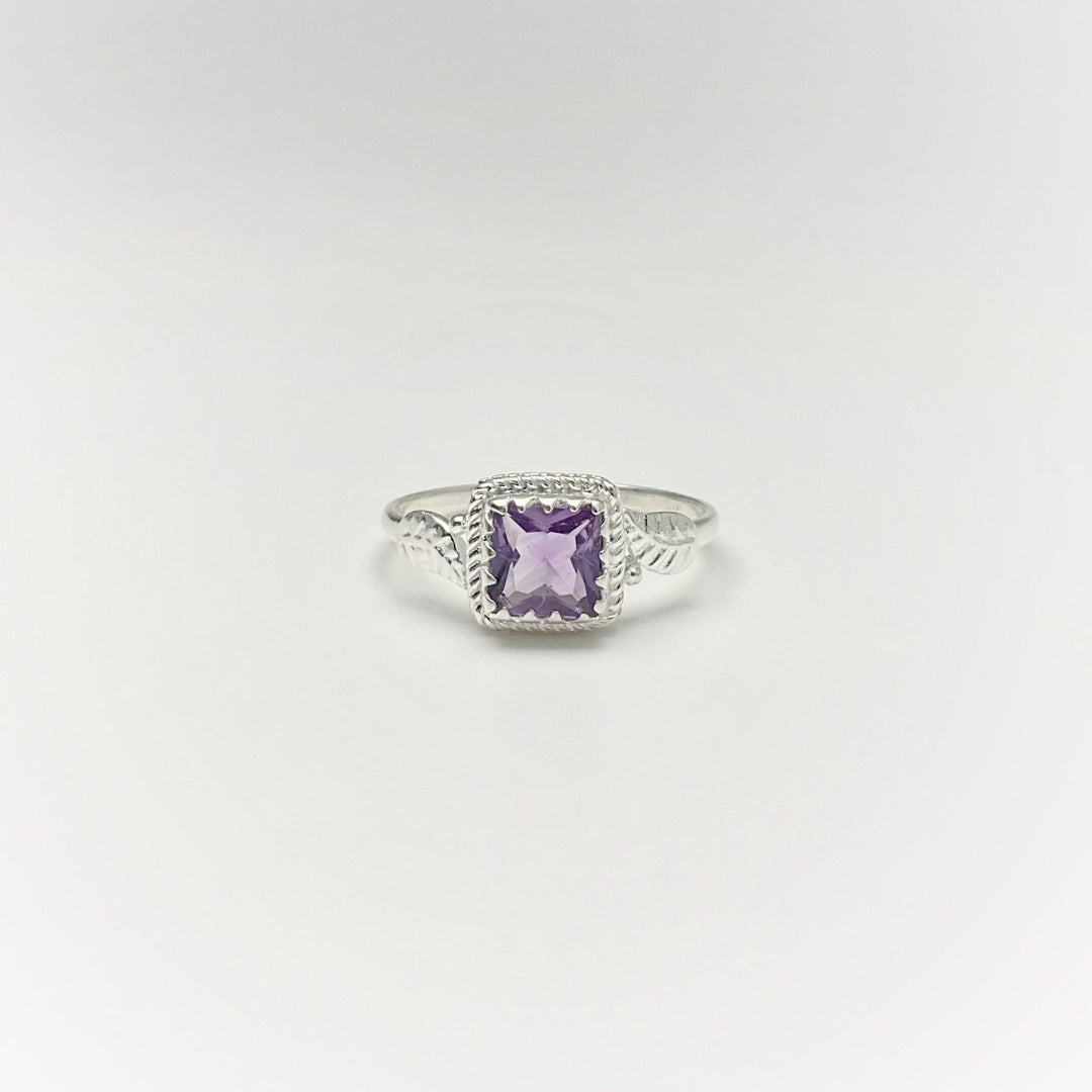 Amethyst Ring - Rocks and Gems Canada