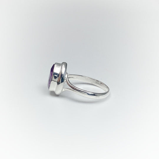 Amethyst Ring - Rocks and Gems Canada