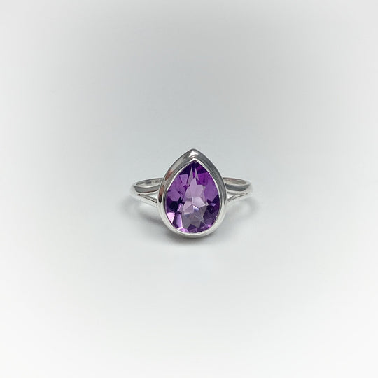 Amethyst Ring - Rocks and Gems Canada