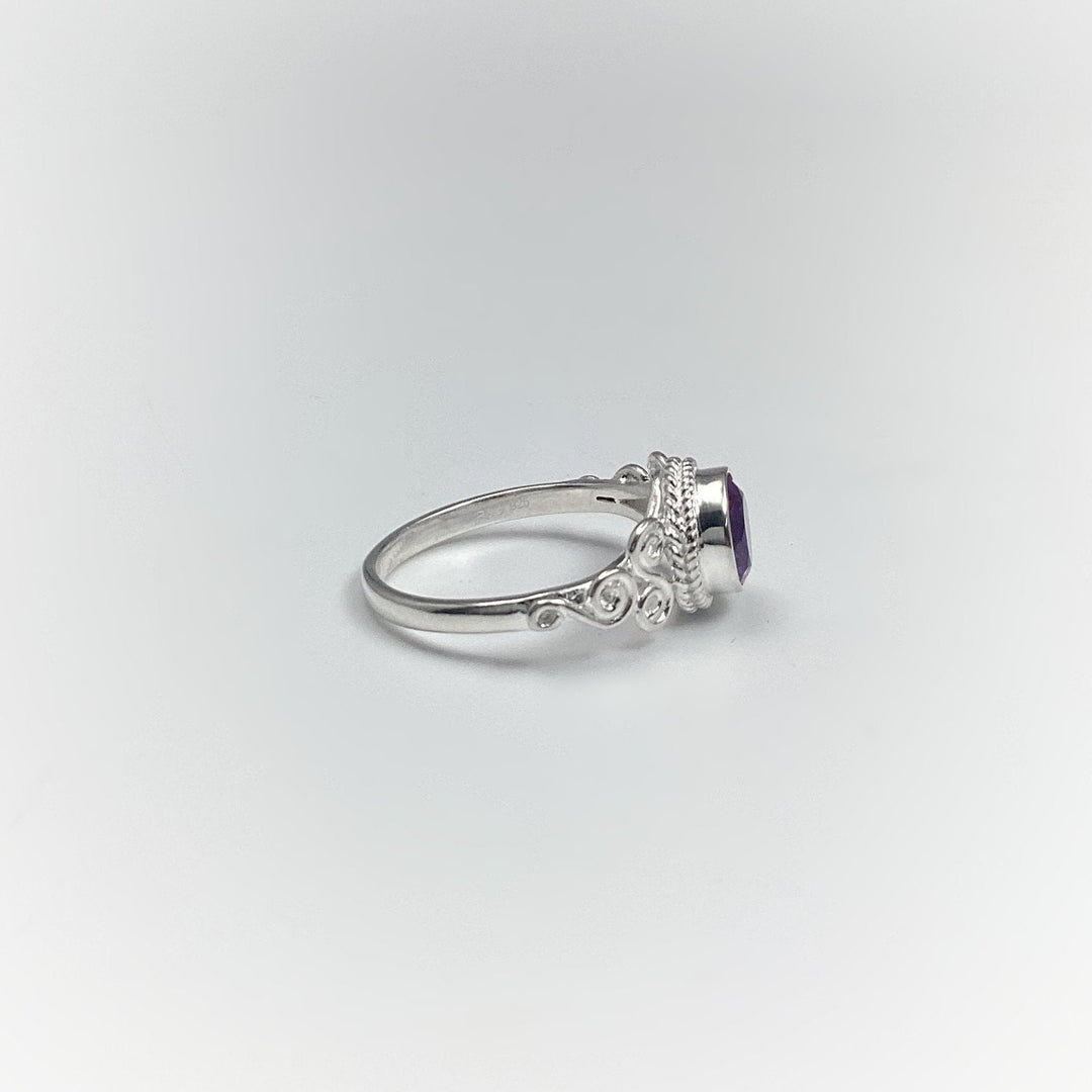 Amethyst Ring - Rocks and Gems Canada