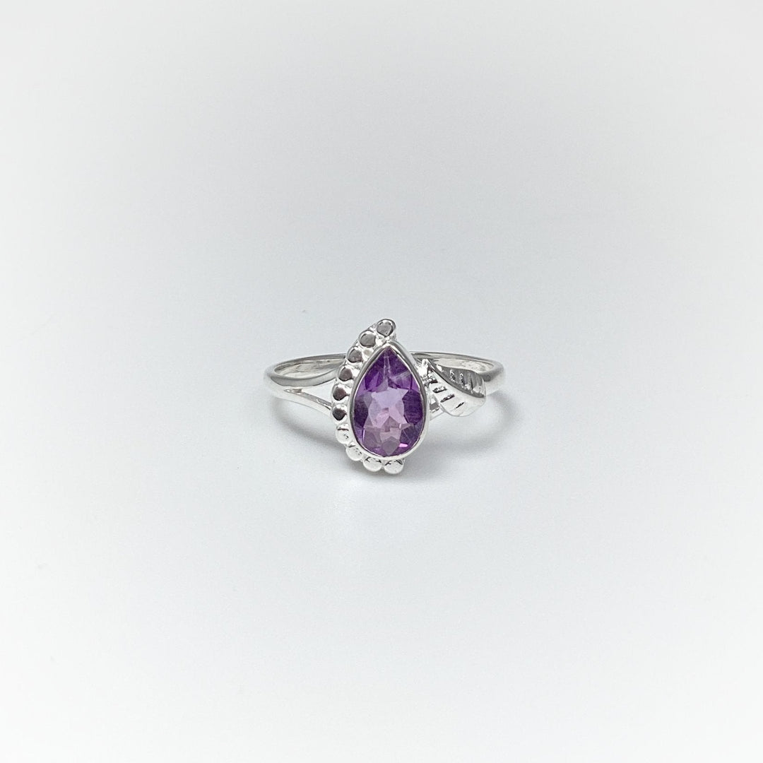 Amethyst Ring - Rocks and Gems Canada