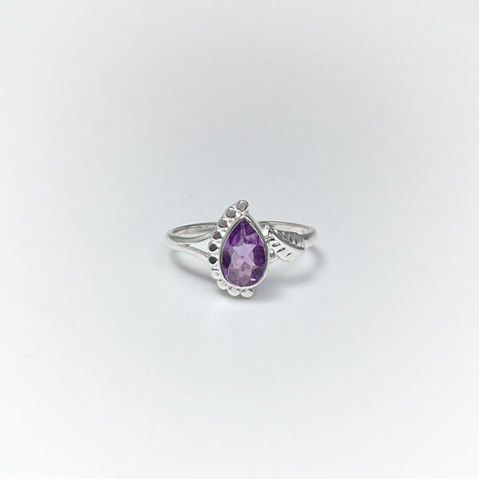 Amethyst Ring - Rocks and Gems Canada