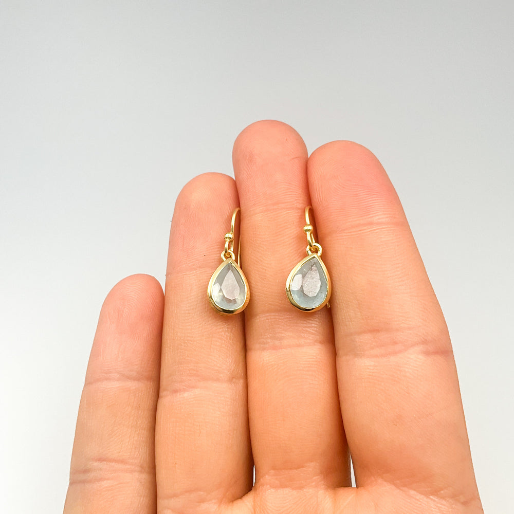 Aquamarine Dangle Earrings-Rocks and Gems Canada