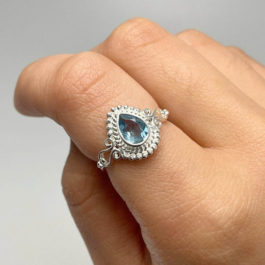 Aquamarine Ring-Rocks and Gems Canada