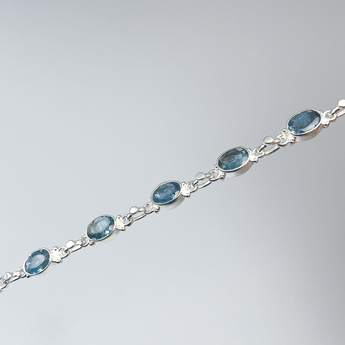 Aquamarine Sterling Silver Bracelet-Rocks and Gems Canada