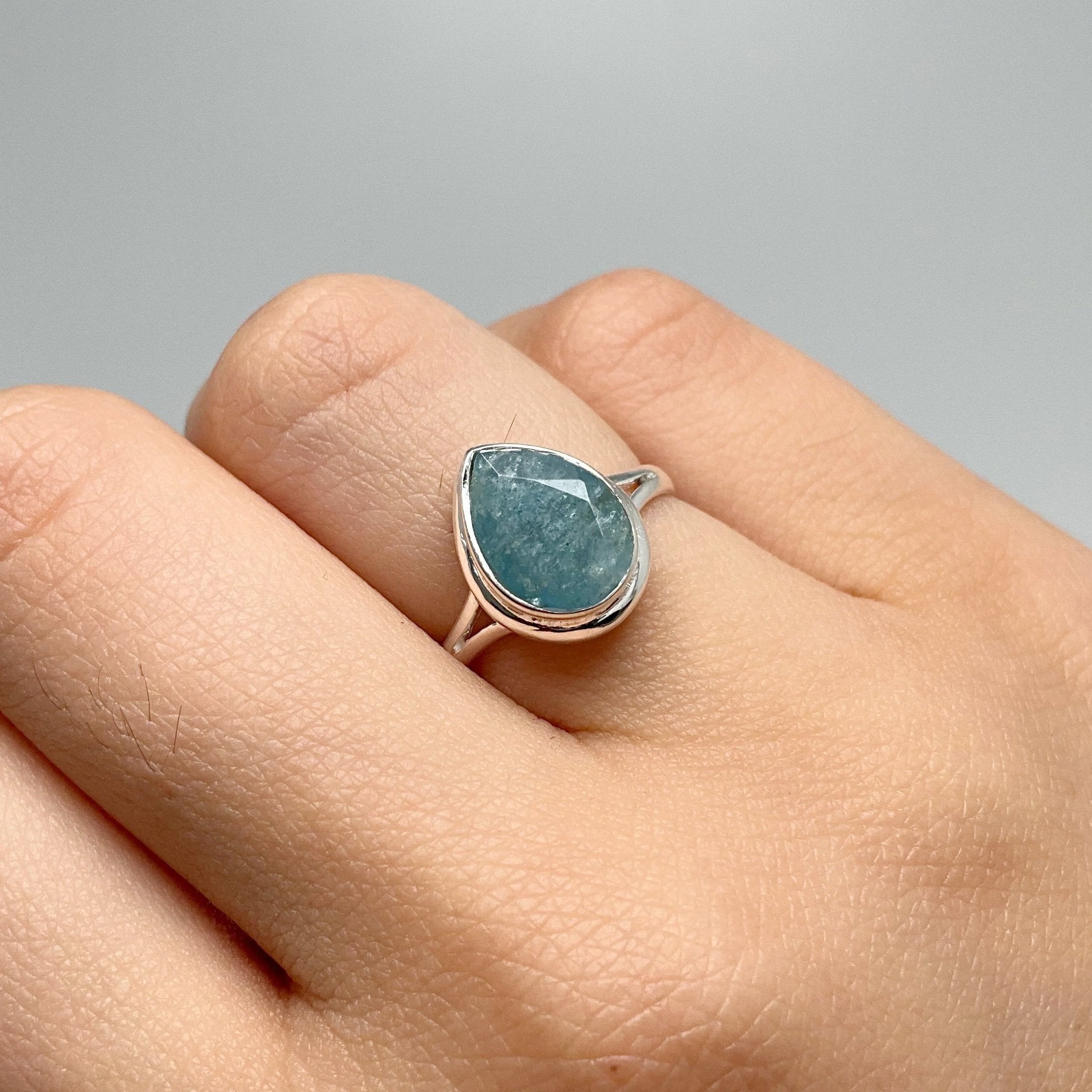 Aquamarine Ring - Rocks and Gems Canada