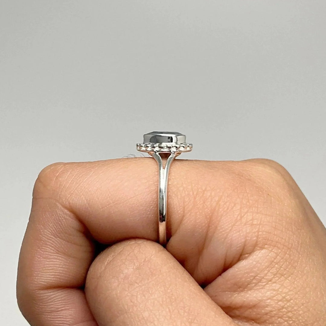 Aquamarine Ring - Rocks and Gems Canada
