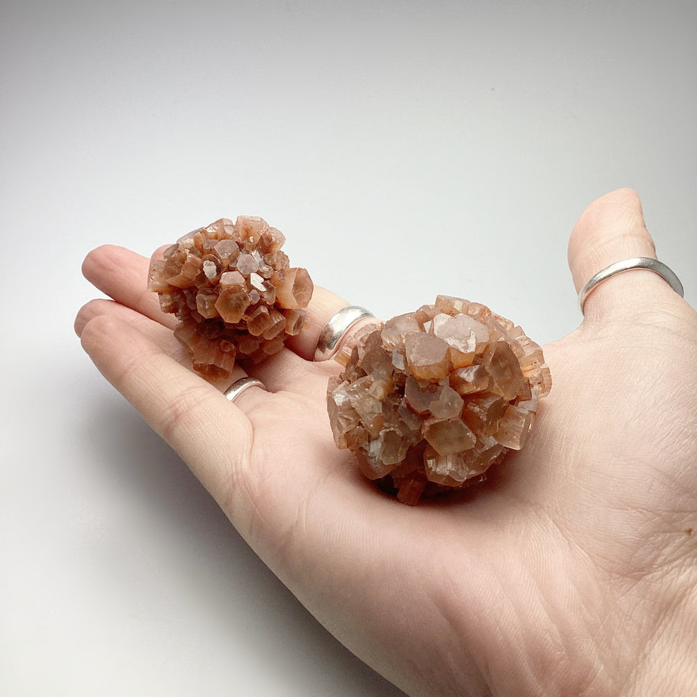 Aragonite Specimen - Rocks and Gems Canada