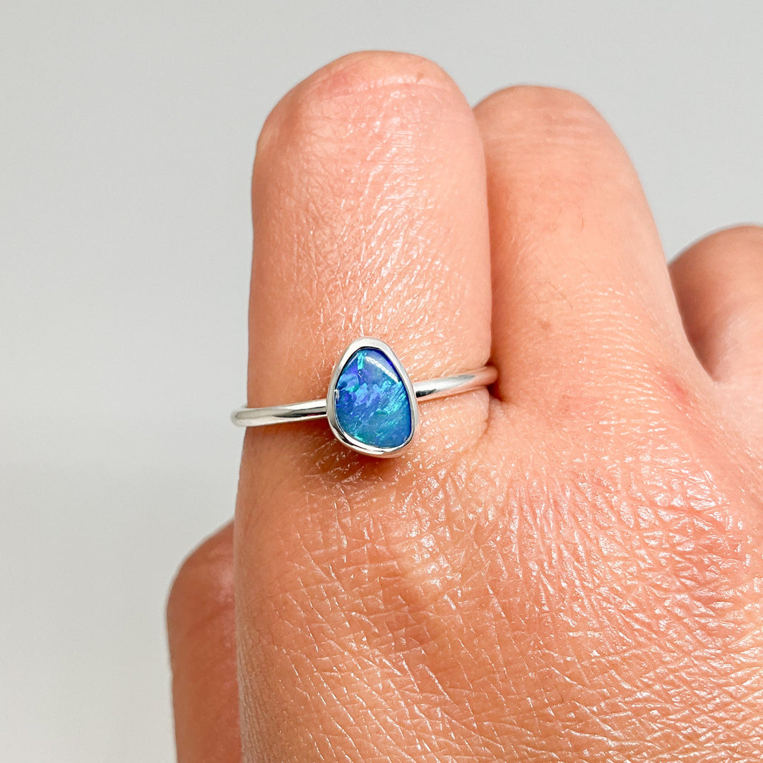 Australian Opal Ring - Rocks and Gems Canada