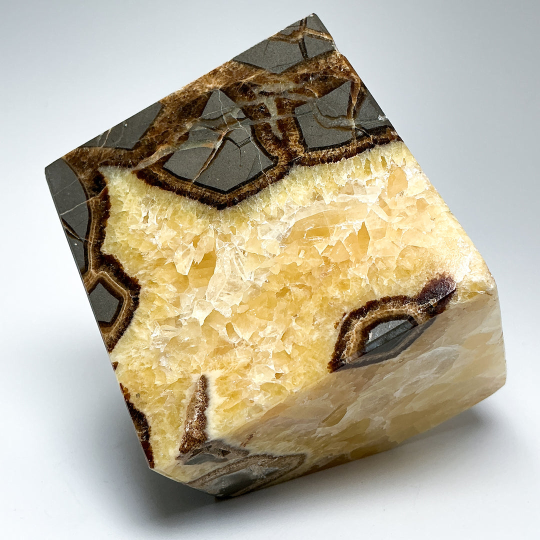 Septarian Cube