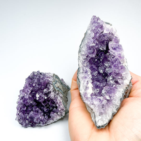 Amethyst Druze Stand Up - Rocks and Gems Canada