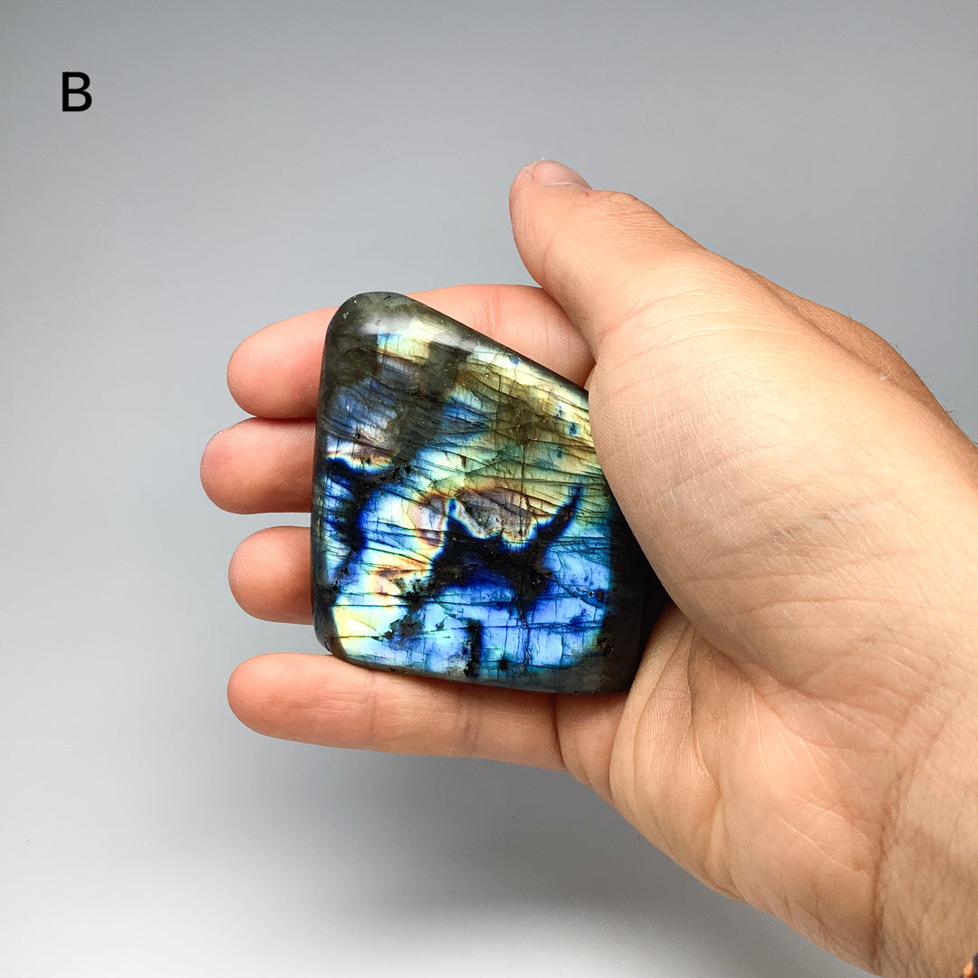 Labradorite Stand Up