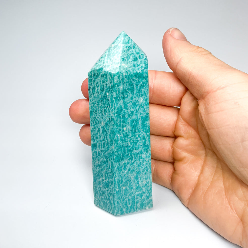 Amazonite Point - Rocks and Gems Canada