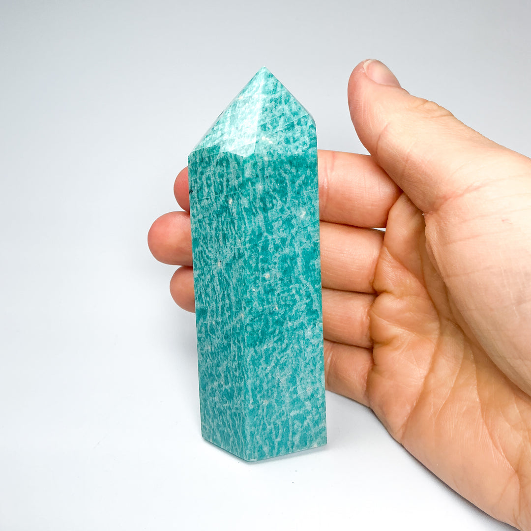 Amazonite Point - Rocks and Gems Canada