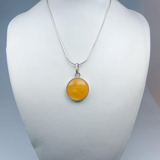 Butterscotch Amber Pendant