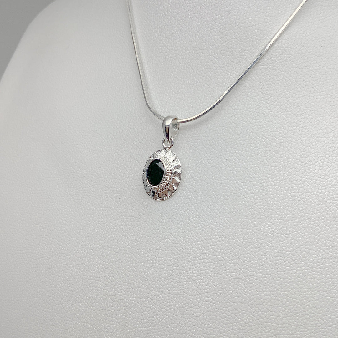 Black Onyx Pendant - Rocks and Gems Canada