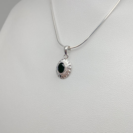 Black Onyx Pendant - Rocks and Gems Canada