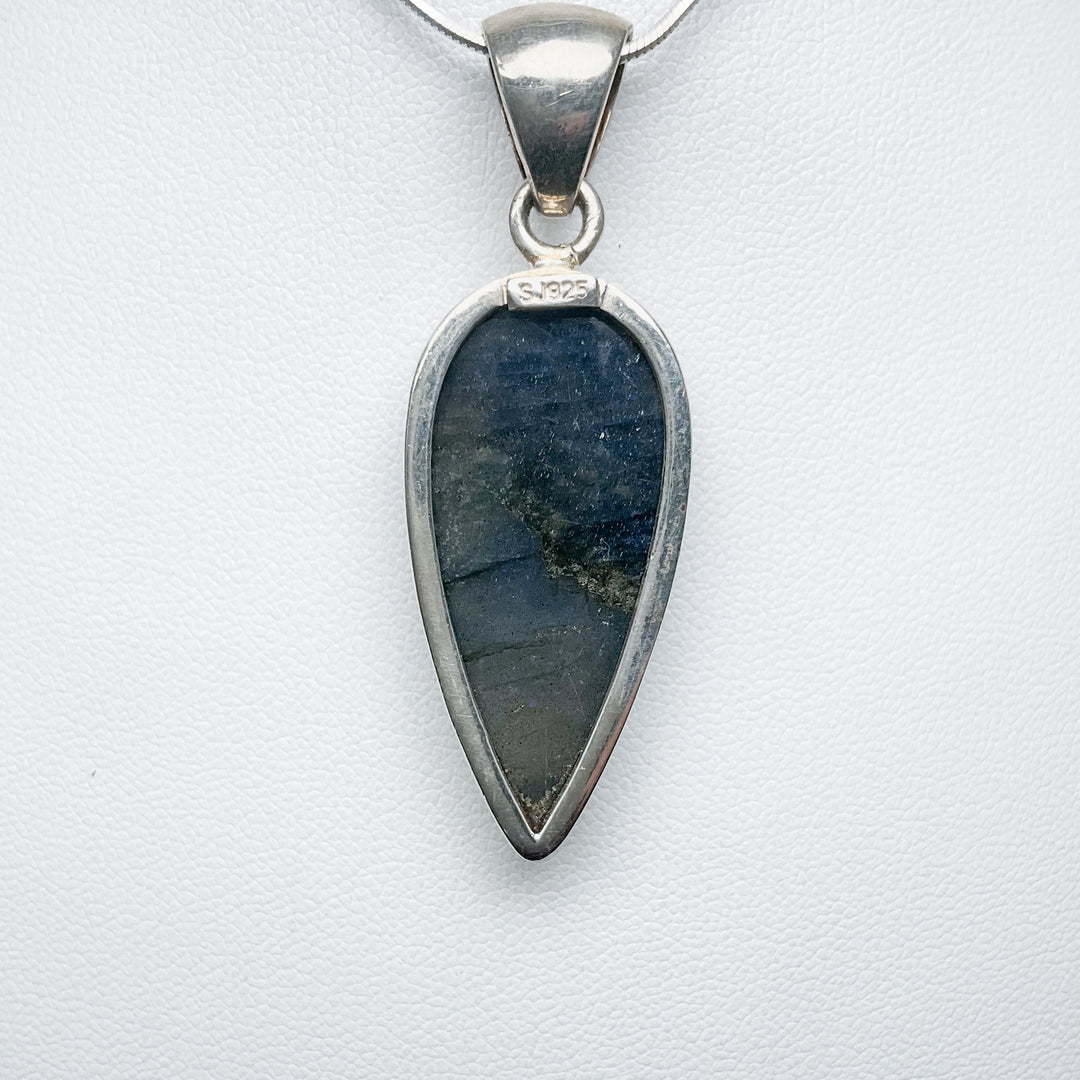 Labradorite Pendant