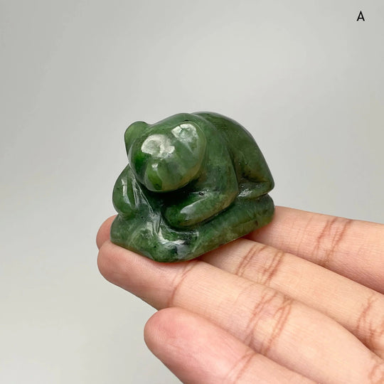 BC Jade Bear Carving - Rocks and Gems Canada